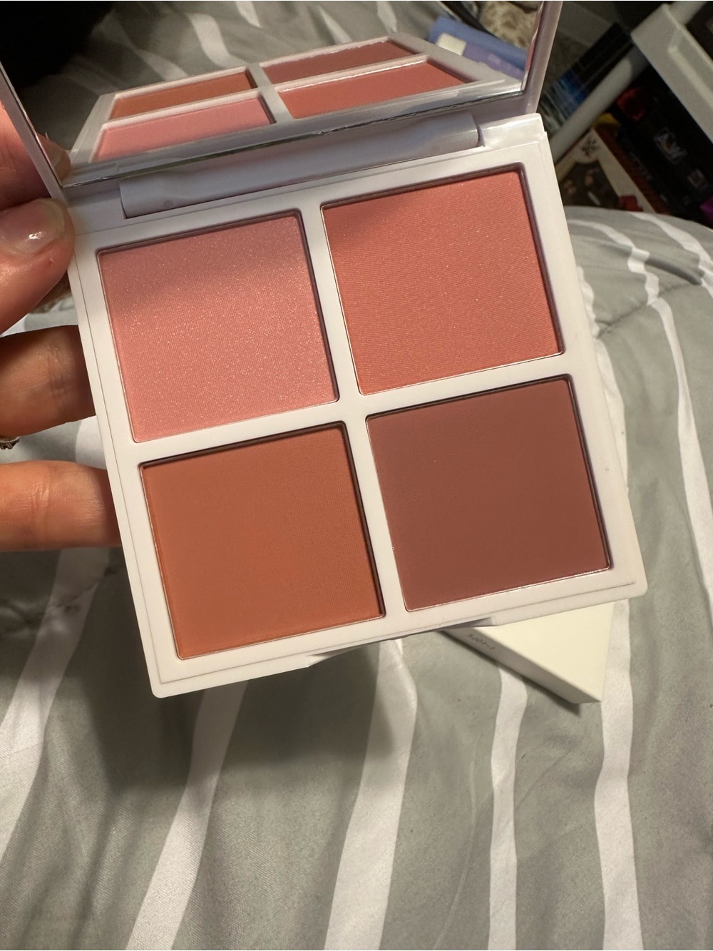 Lithe blush palette - Picture 2 of 5